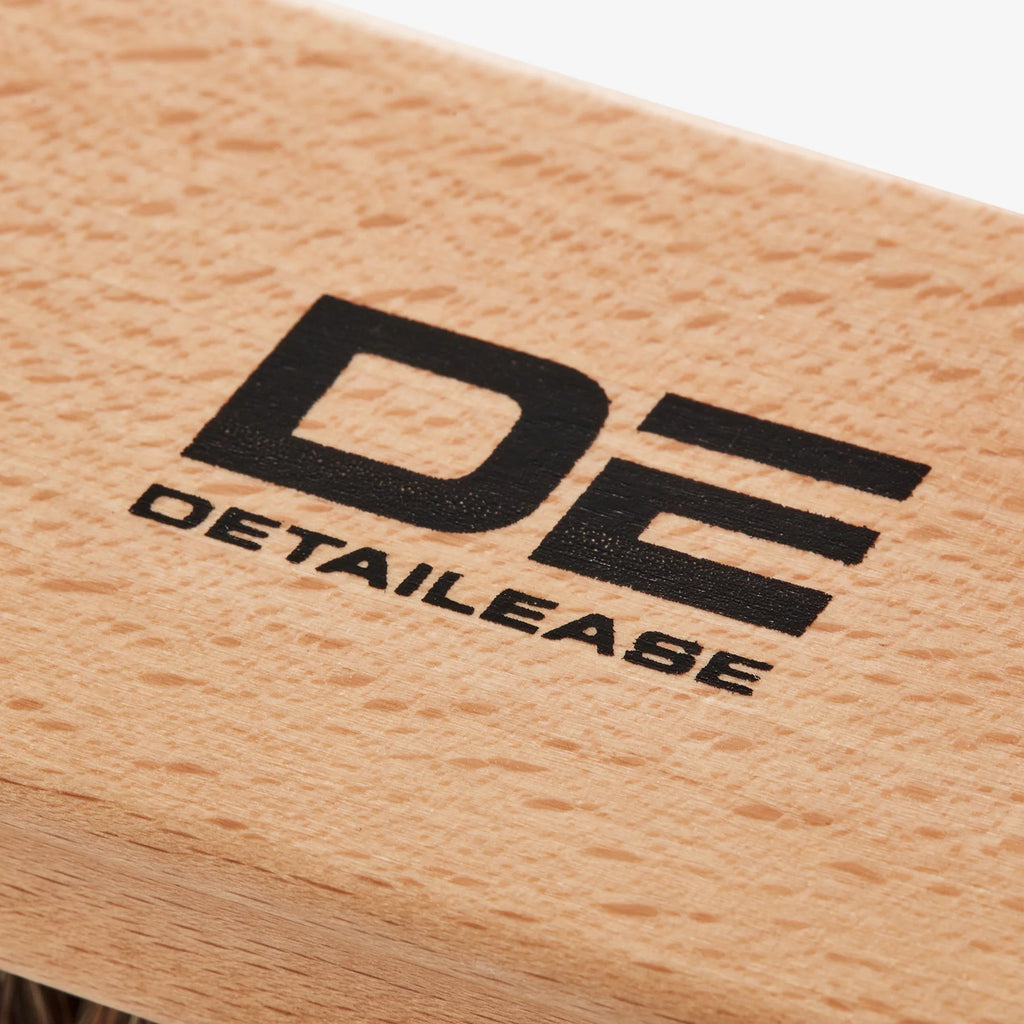 Detail ease Horsehair Brush